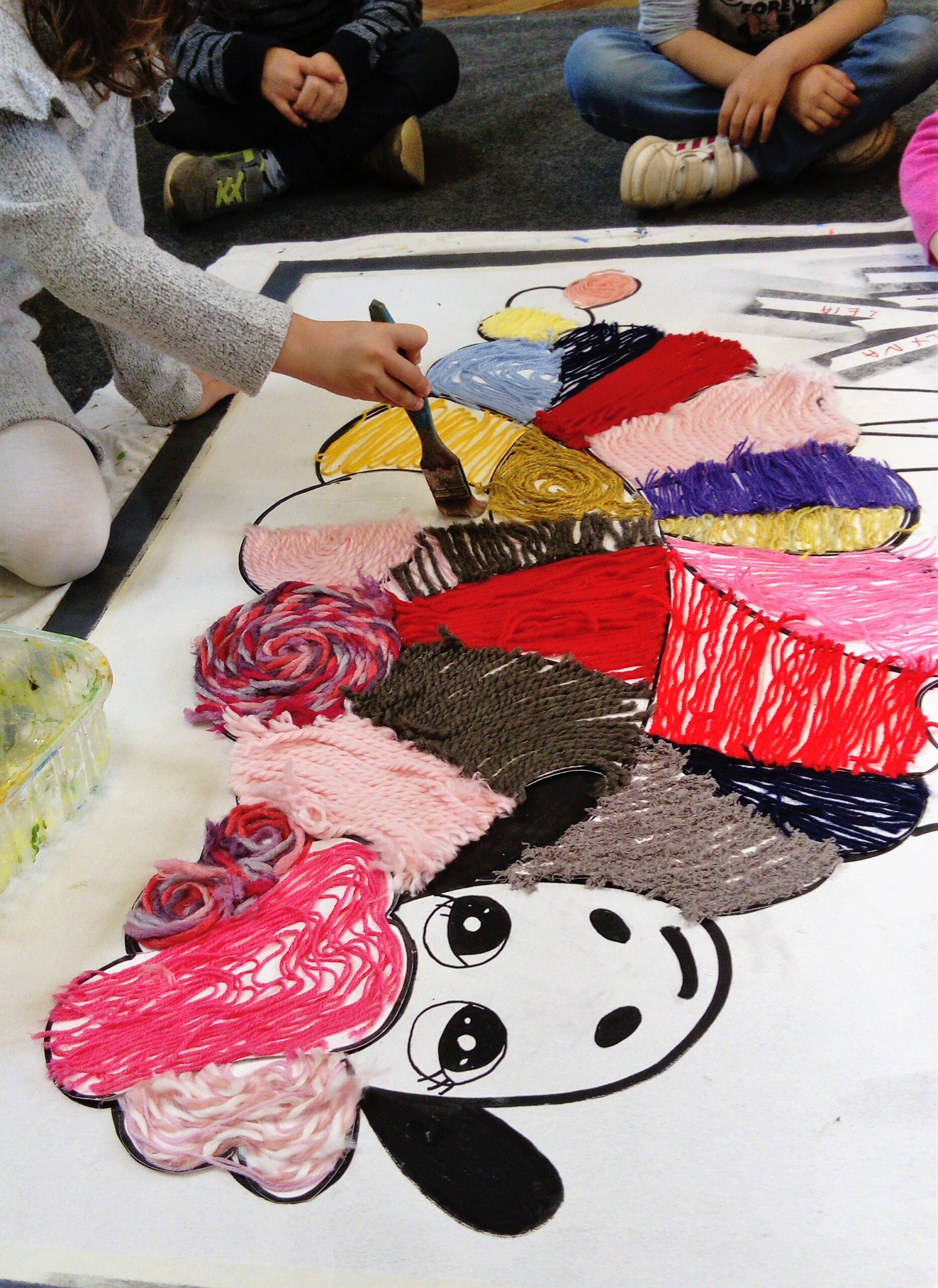 PROJET-HABILLE-MOI-UN-MOUTON-VIGNETTE-HD-ANNE-BATTOUE-ARTISTE-PEINTRE-FRANCE