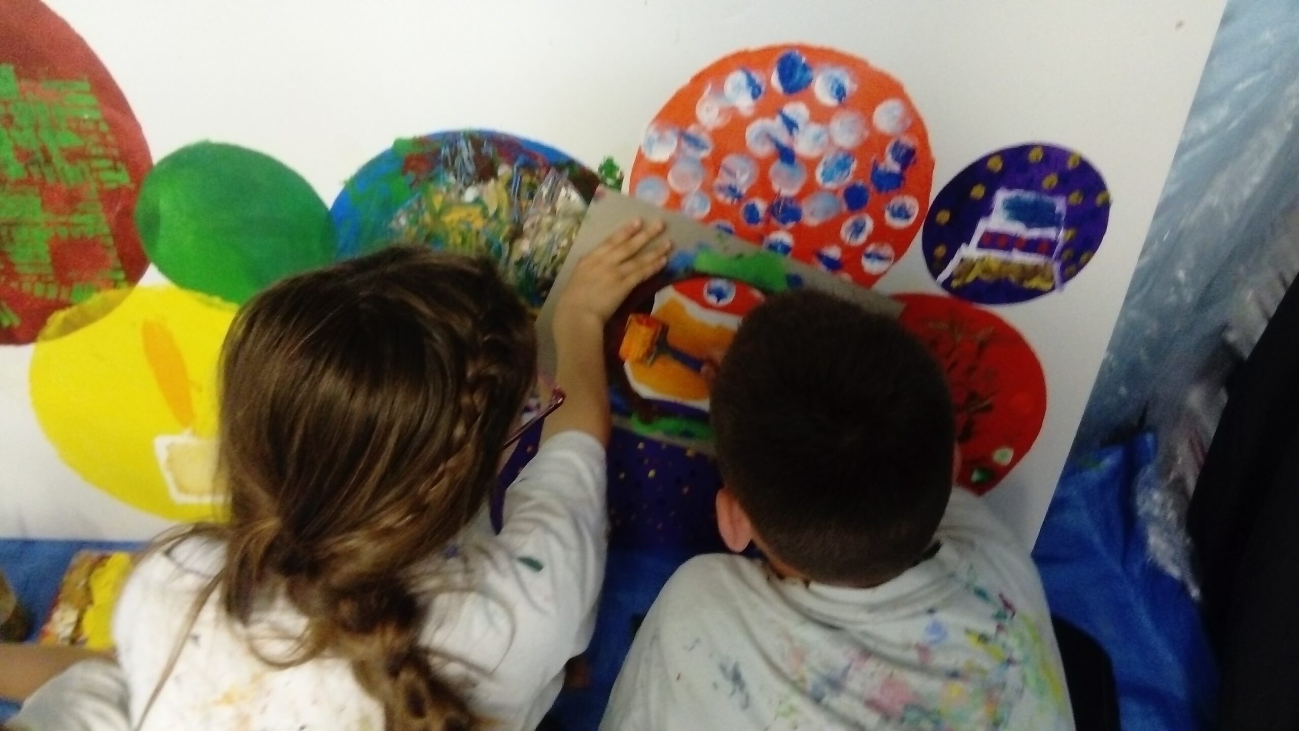 EDUCATION-ARTISTIQUE-EVENEMENTS-ANNE-BATTOUE-ARTISTE-PEINTRE